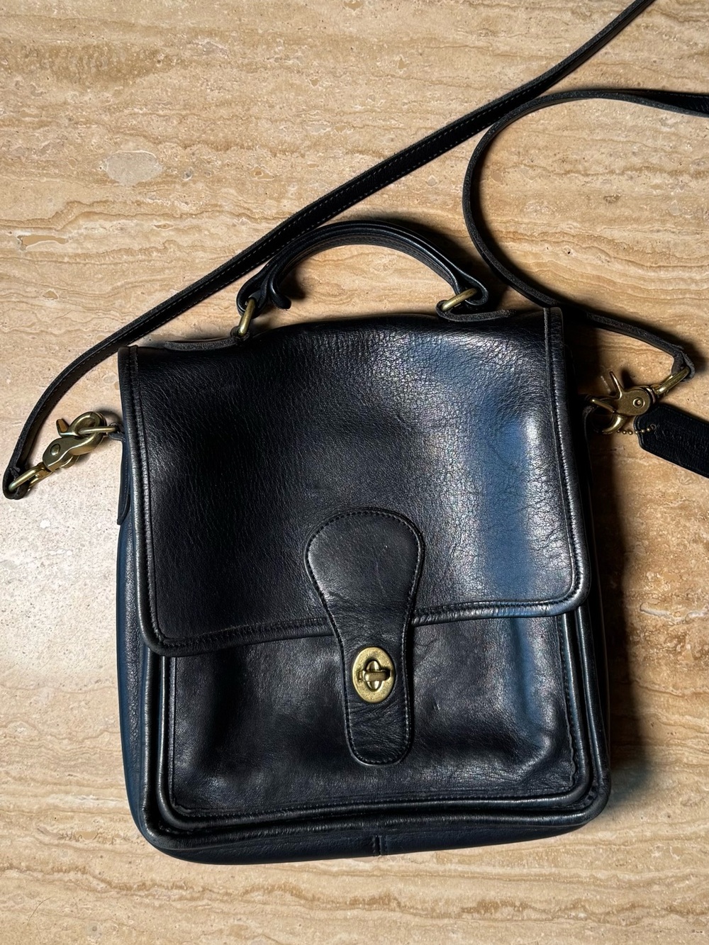 Coach - Vintage 5130 Station Bag Leather Crossbody Purse